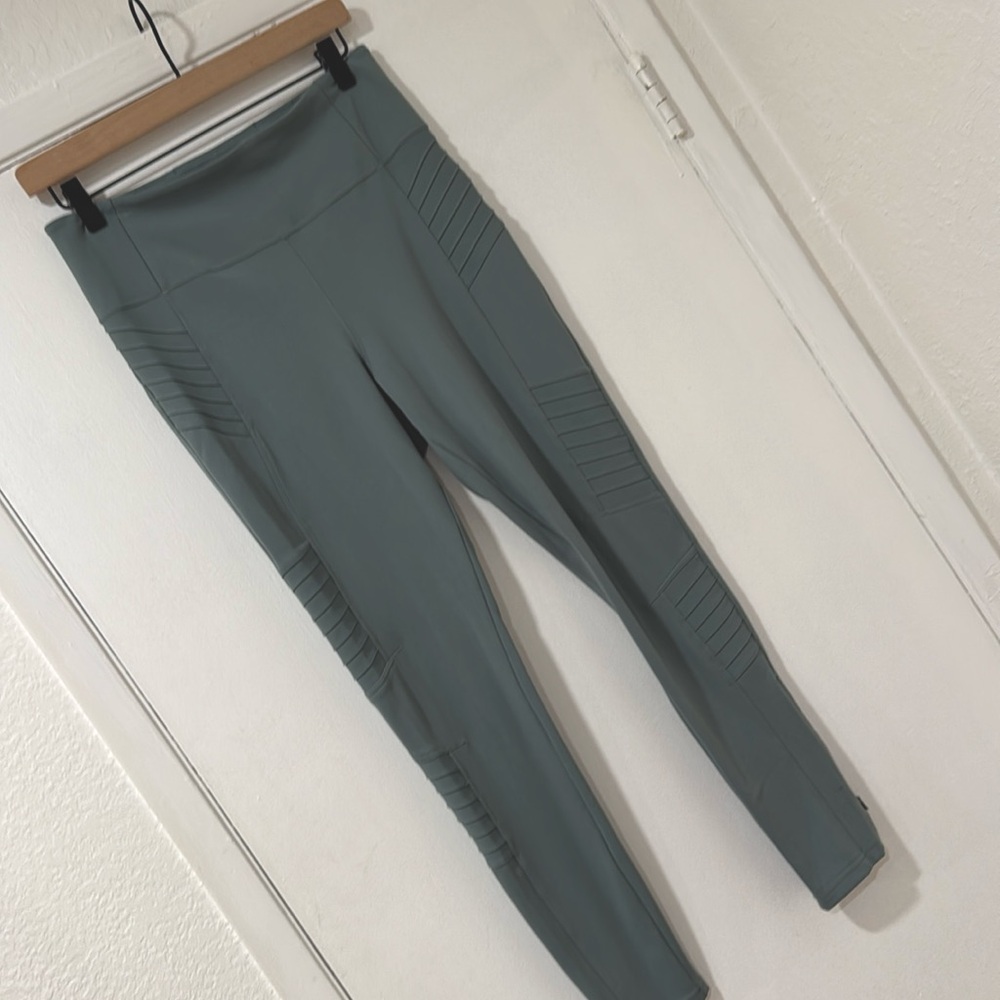 Athleta Leggings